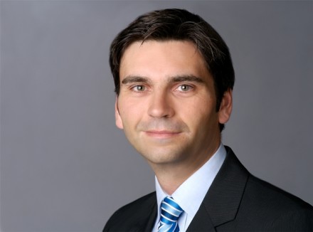 "Es besteht die Gefahr, dass das Vertrauen von Privatnutzern und auch von Unternehmen beschädigt oder zerstört wird." Marc Thylmann, Pressesprecher Bitkom