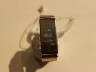 huawei-talkband-b2 (Bild: Huawei)
