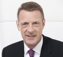 Telekom-Vorstand Niek- Jan van Damme hat für die Smart-Home-Plattform Qivicon europäische Ambitionen formuliert (Bild: DTAG).
