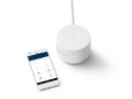 Google-WiFi-mit-Smartphone-1200