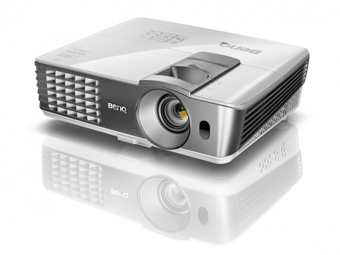 Beamer Benq W1070+W (Bild: Benq)