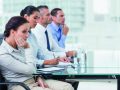 Meetings sorgen für Langeweile (iStock.com/Wavebreakmedia)